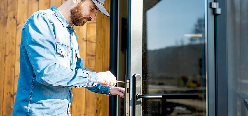 Frameless Glass Storefront Door Locks Replacement in Aventura, FL