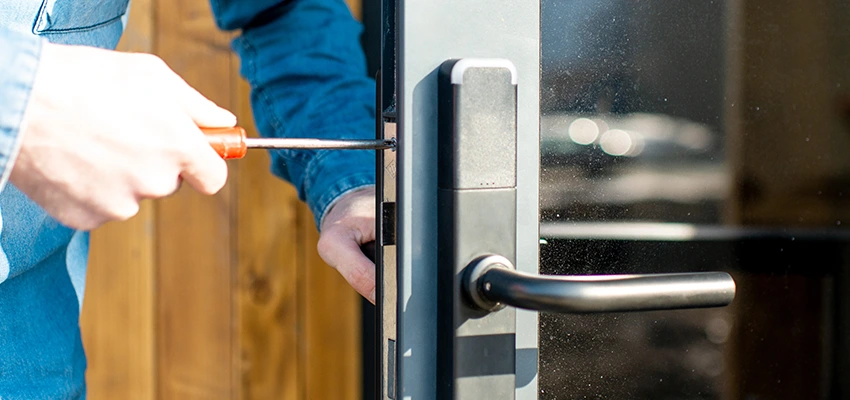 Aluminium Door Lock Replacement in Aventura, Florida