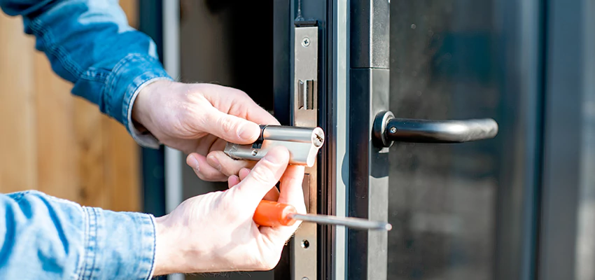 Eviction Locksmith For Lock Repair in Aventura, FL