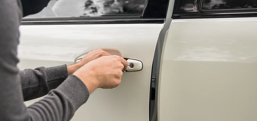 Unlock Car Door Service in Aventura, FL